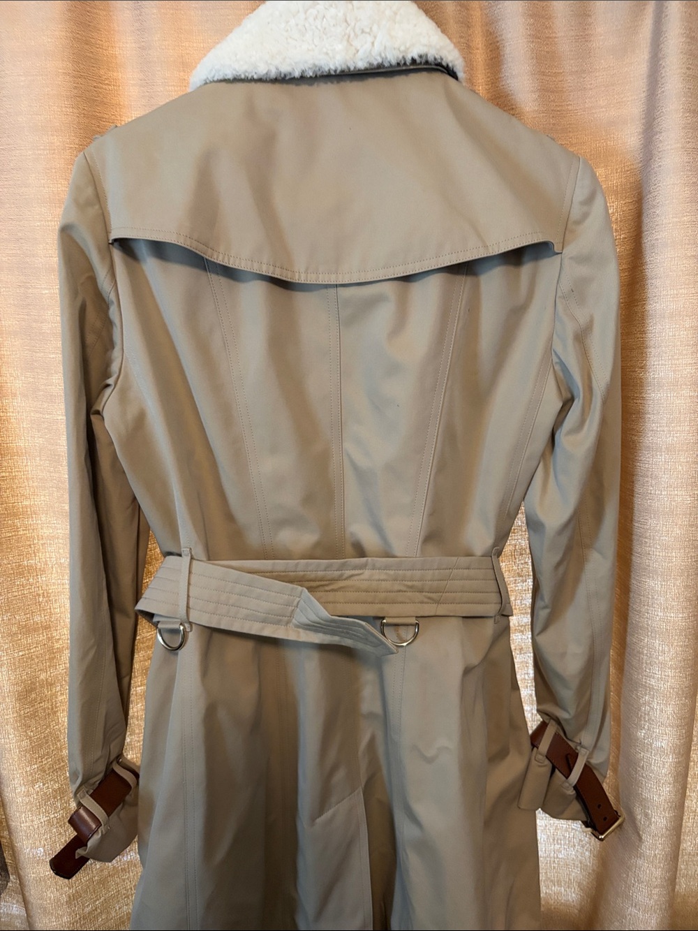 EUC Burberry Sandringham Tan Trench Coat with Shearling Collar size 8 - Picture 5 of 11